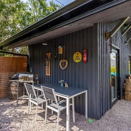 Mount Hillary Holiday Pods Cork Exteriér fotografie