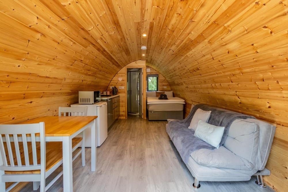 Mount Hillary Holiday Pods Cork Exteriér fotografie