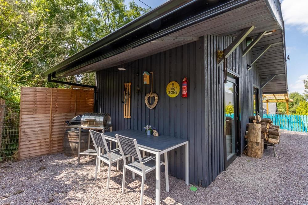 Mount Hillary Holiday Pods Cork Exteriér fotografie